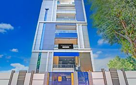 Super Oyo Townhouse Dwarakanagar Near Gurudwara